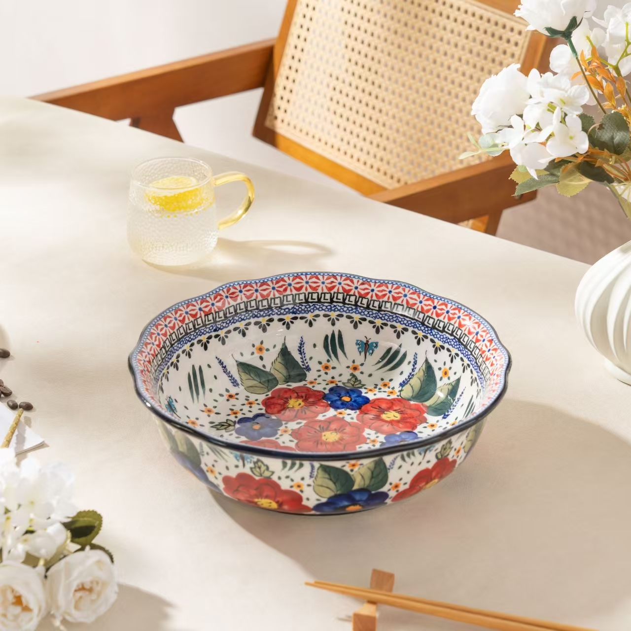 新疆包邮【西里西亚】家用釉下彩陶瓷12英寸花边和面盆