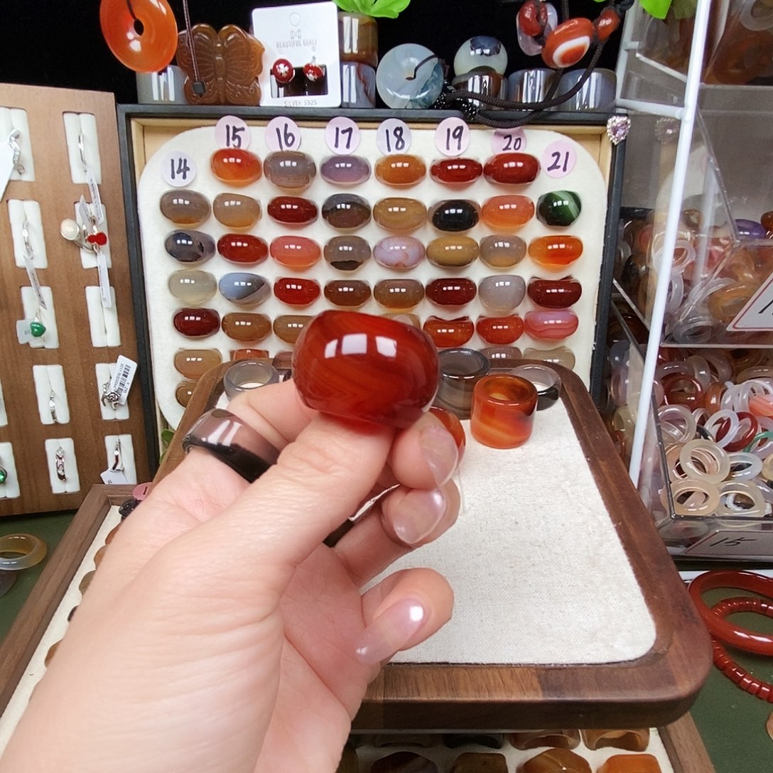 薪***足玛瑙/玉髓合金戒指