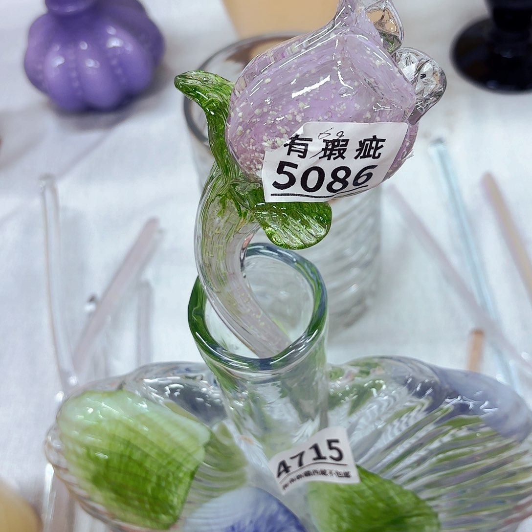 夜光5086微瑕安妮家居花瓶摆件