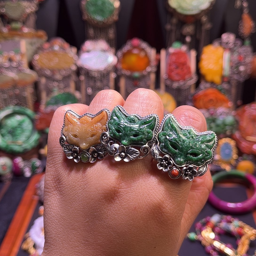 翡翠未镶嵌戒指特价福利任选一