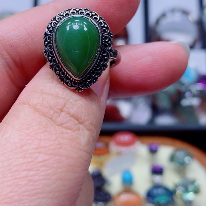 紫晶颈饰未镶嵌水晶