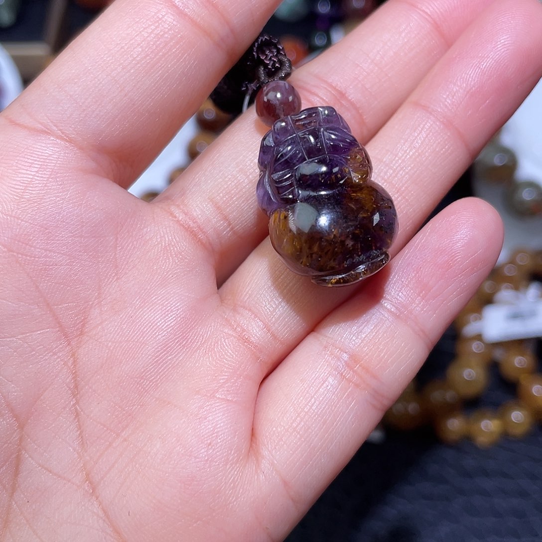 颈饰水晶未镶嵌紫钛貔貅