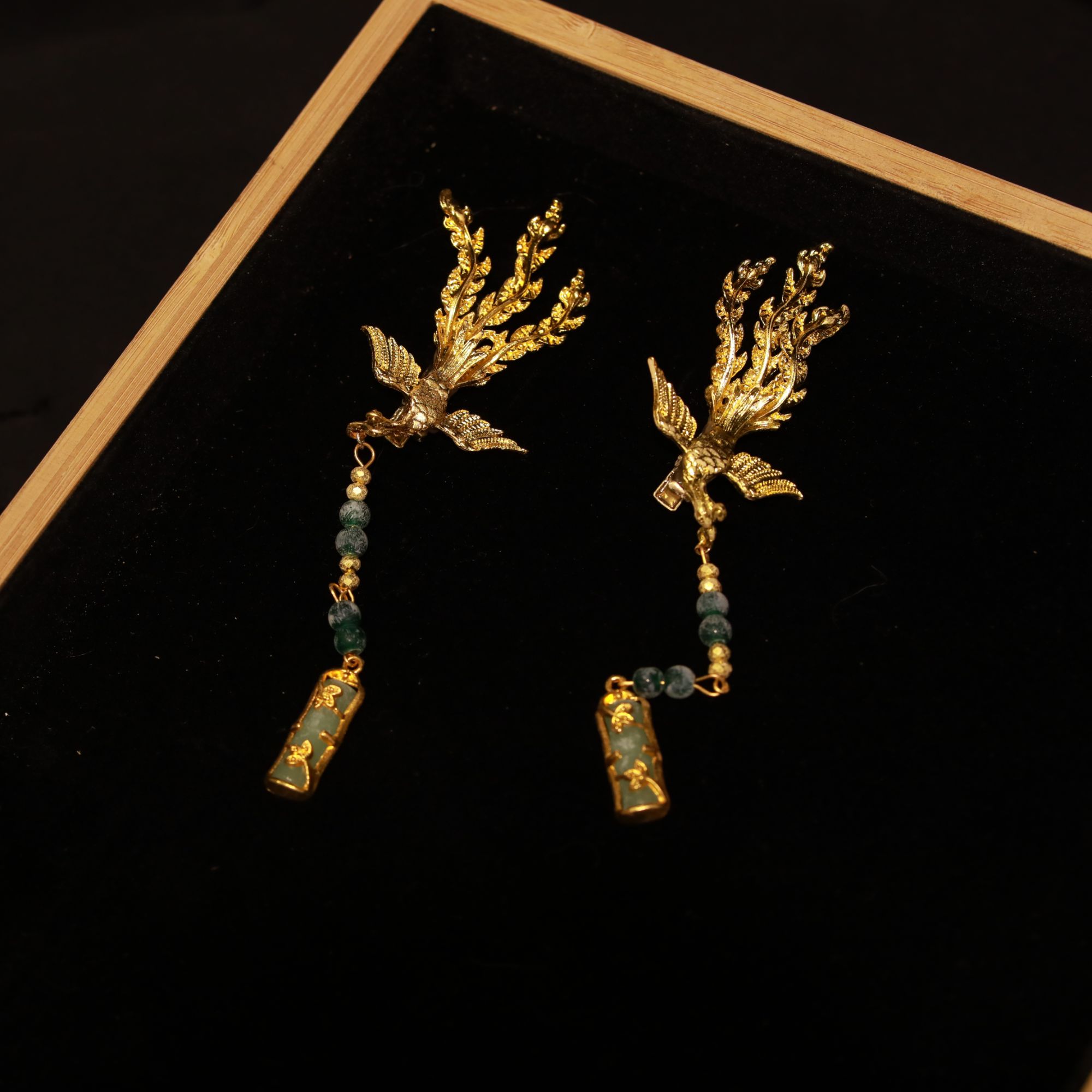 合金仿水晶婚庆饰品 新款手作金绿色凤凰中式对夹秀禾晨袍可叠戴