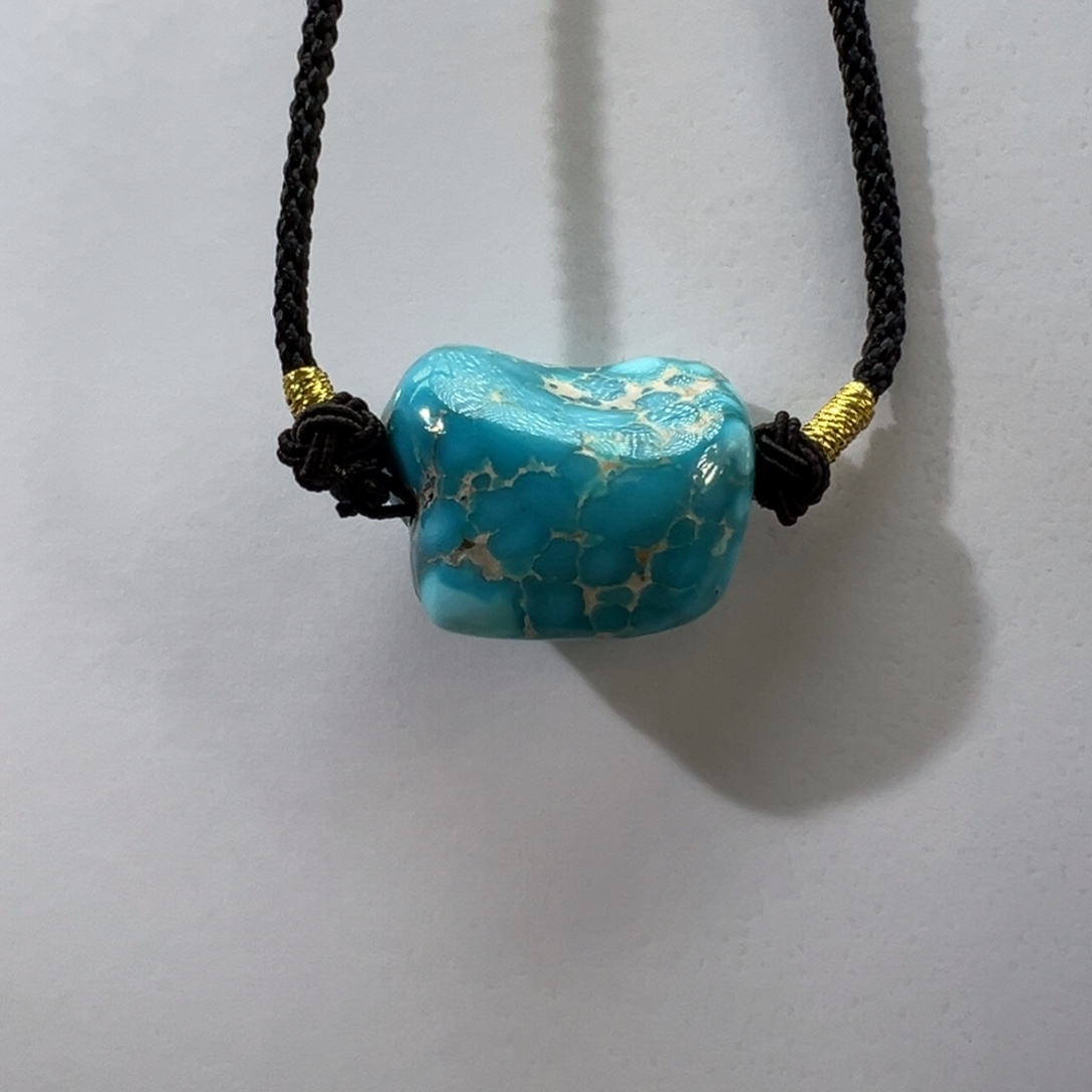 绿松石未镶嵌挂件