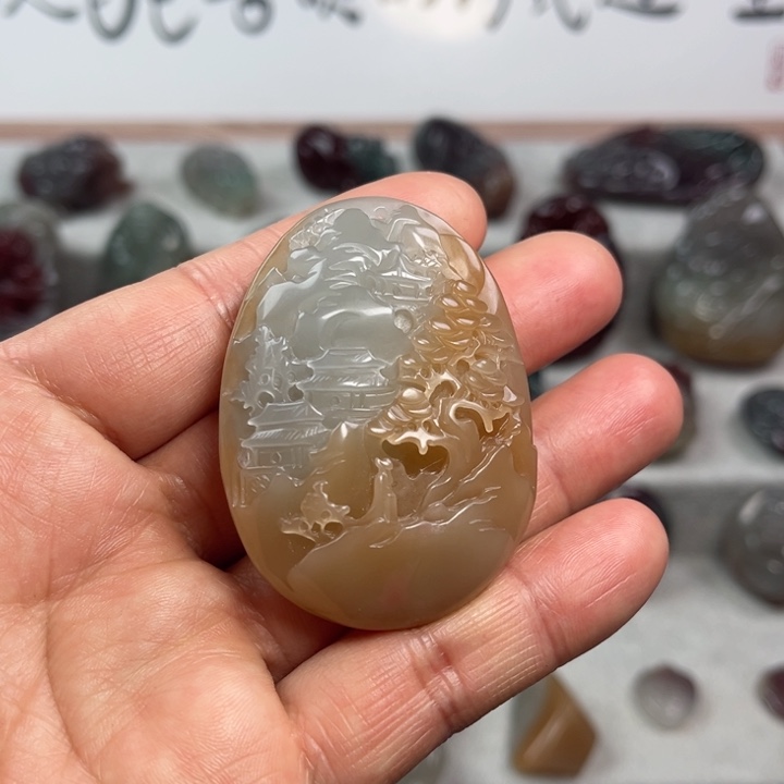 玛瑙/玉髓颈饰未镶嵌也**天