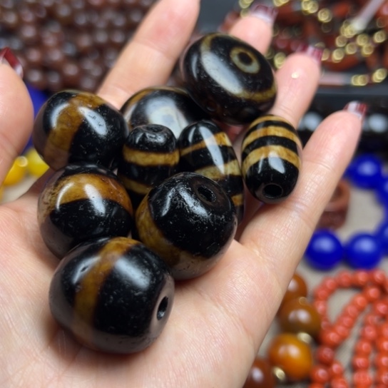 玛瑙/玉髓颈饰未镶嵌天*星