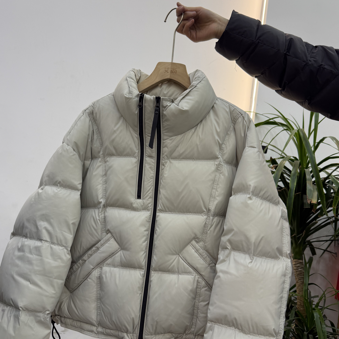 香港一诺新款小灯泡8720时尚保暖外套