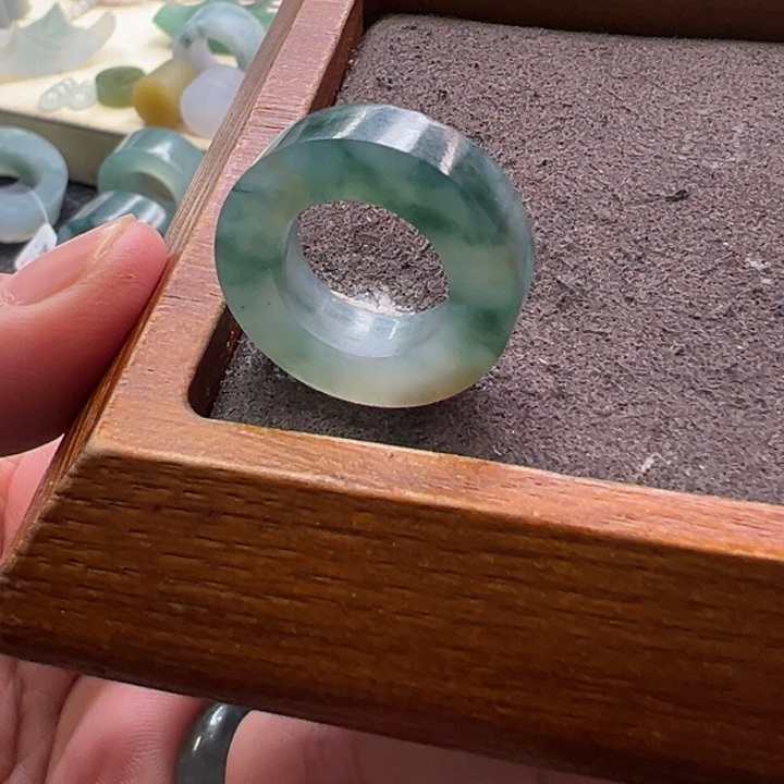 定制翡翠未镶嵌翡翠戒指4-12