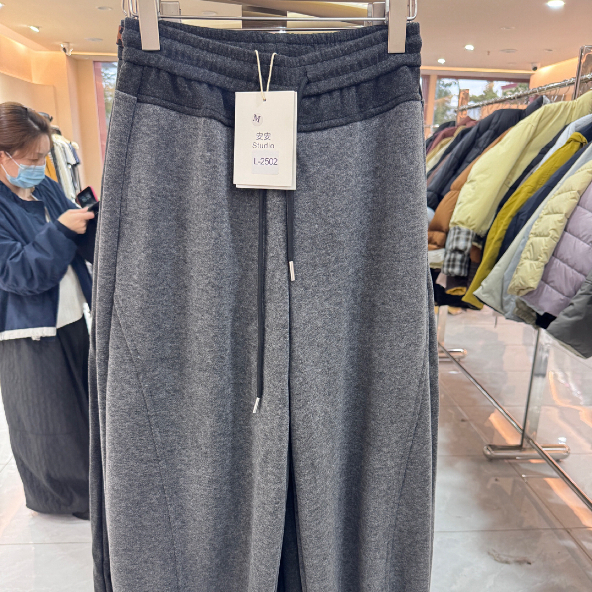 小橙子  休闲厚款弯刀裤（no退换）