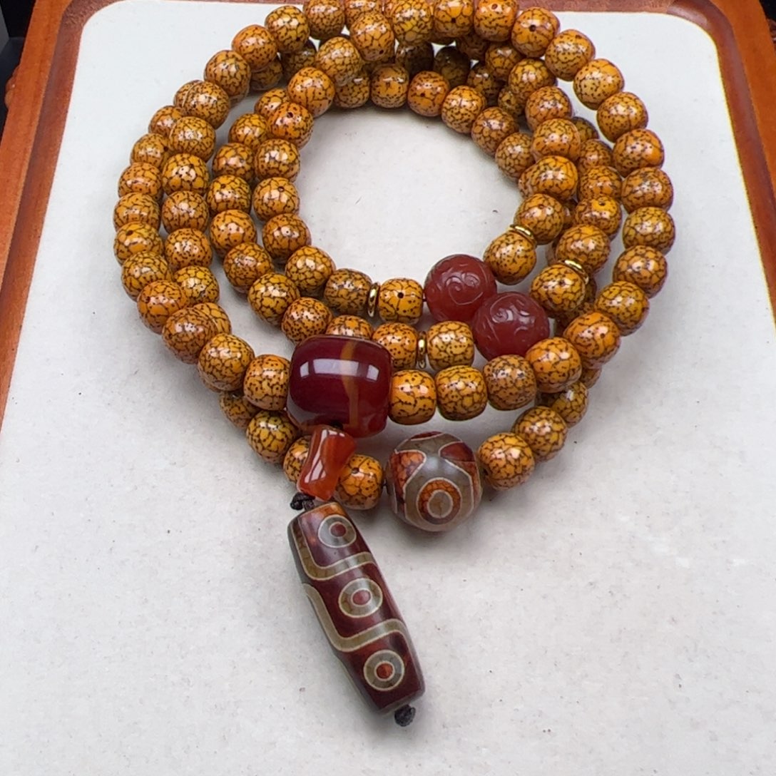 椰****星月菩提吊坠星月