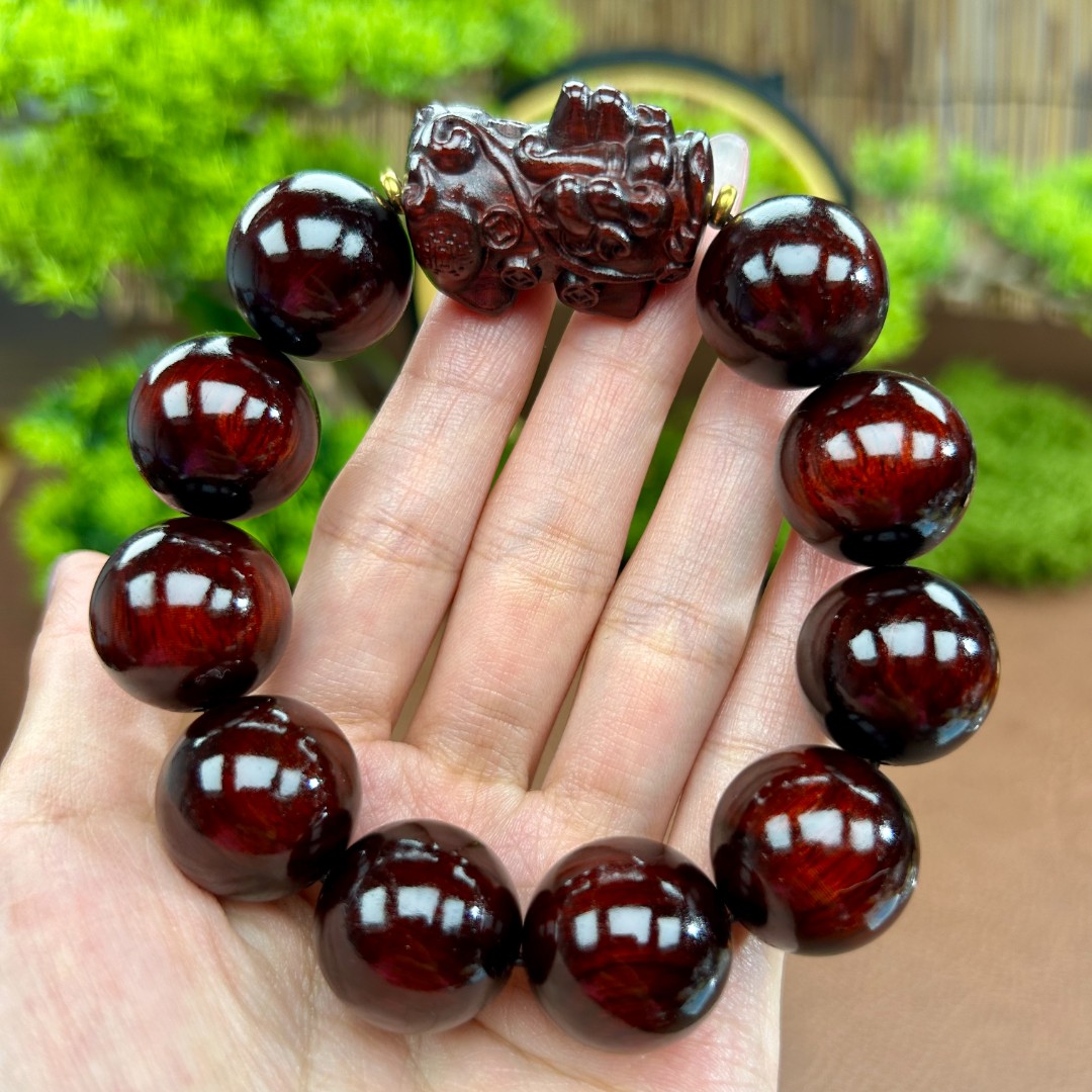 2.0 紫檀穿貔貅精品手串 高端文玩【720】