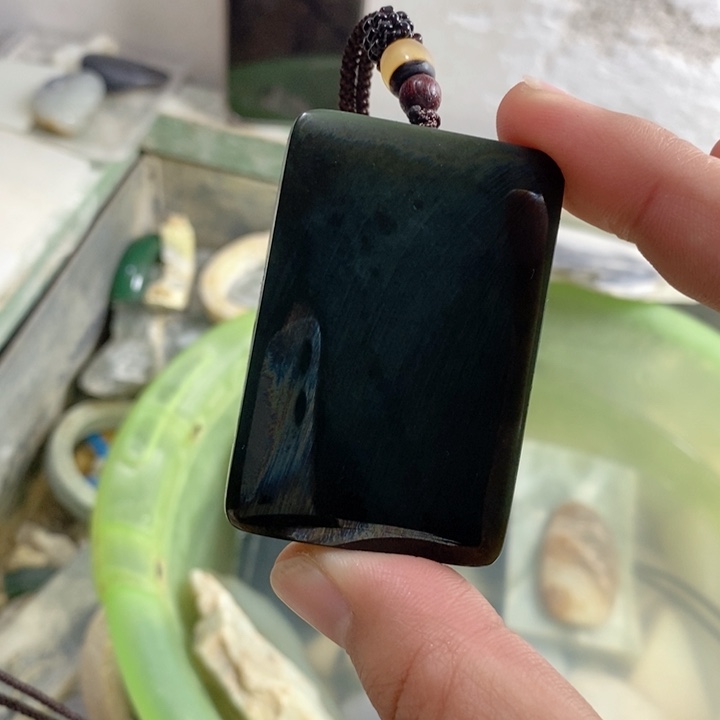 和田玉（糖玉）颈饰未镶嵌