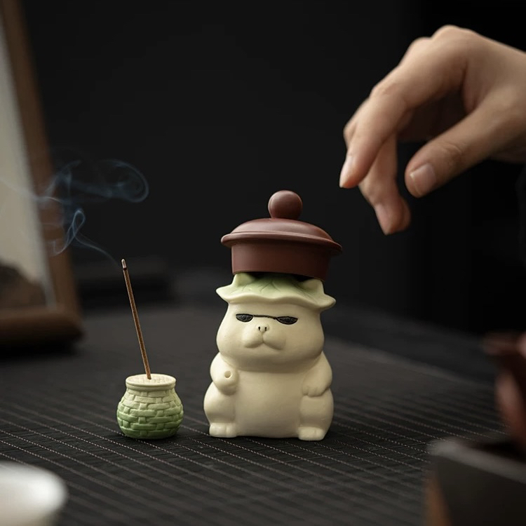 義求新品【禅意猫师傅钓鱼线香插陶瓷摆件】