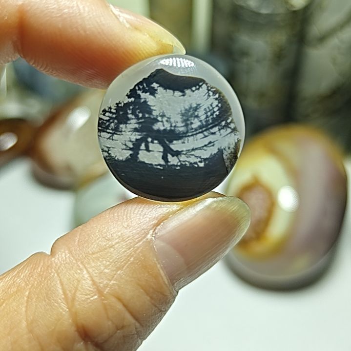 玛瑙/玉髓未镶嵌珠宝奇石