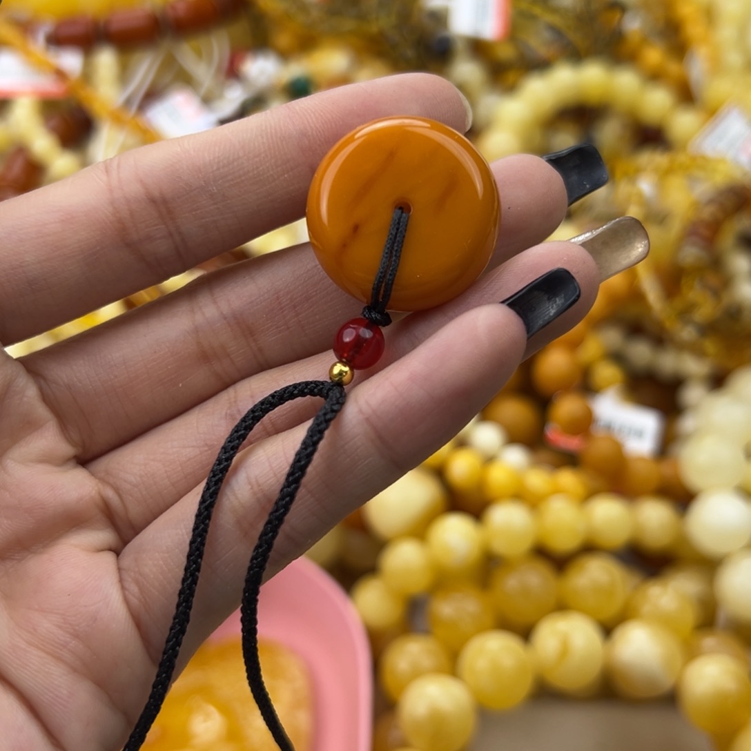 琥珀珠宝奇石未镶嵌