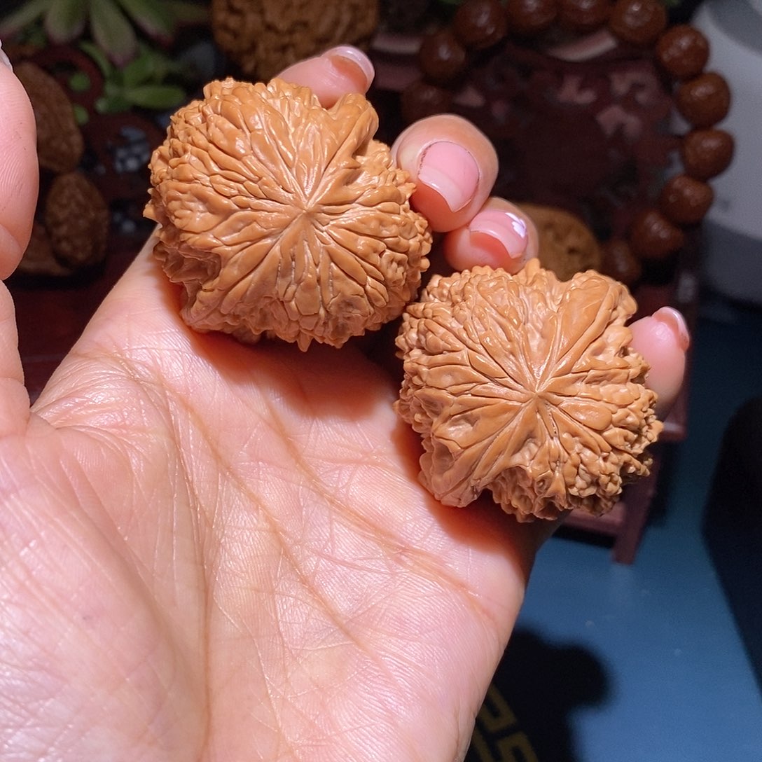 文玩核桃把件43.5暴雪