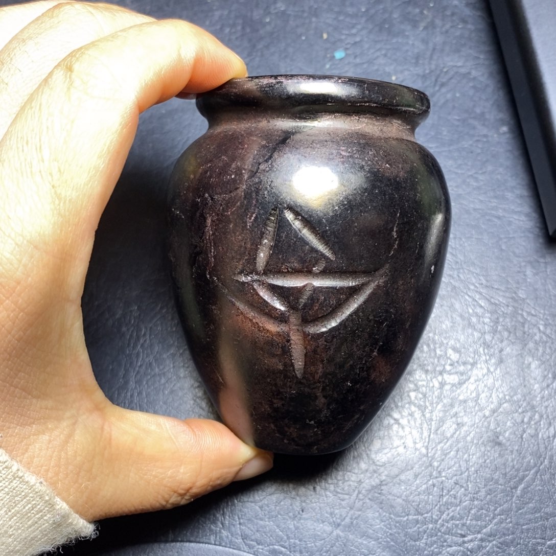 未镶嵌和田玉（糖玉）挂件