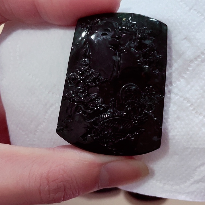 翡翠颈饰未镶嵌翡翠L