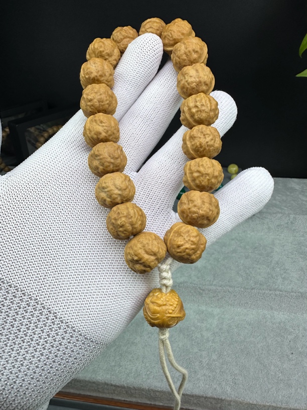 【古艺轩】17左右全品蝉王手持猴头核桃手串