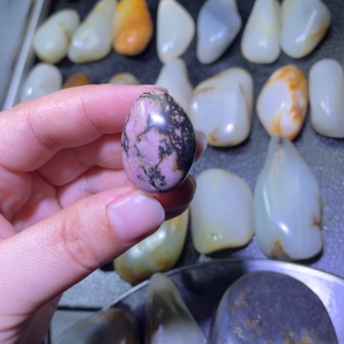 【闪购商品】颈饰未镶嵌和田玉青*