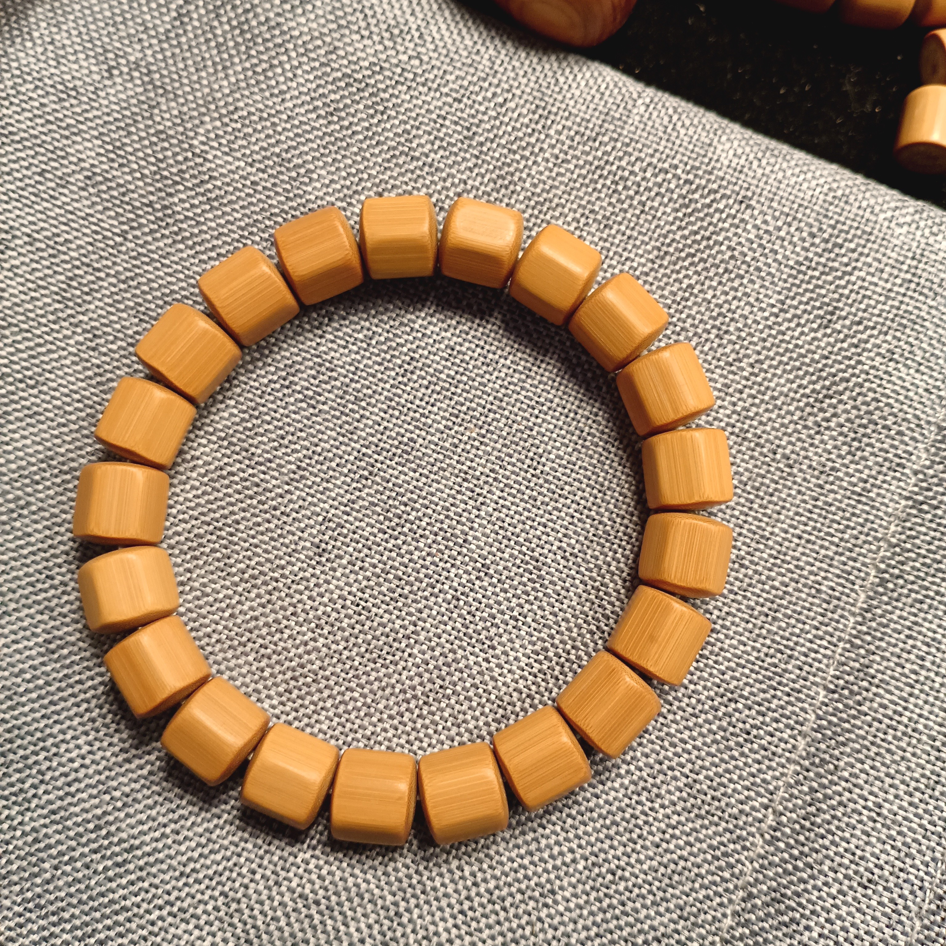 六棱老型1.0mm左右精品实心竹老料纯手工工艺