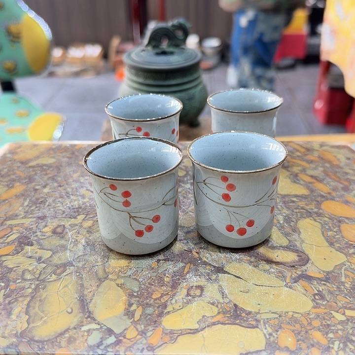 手绘杯一组四个。。品茗