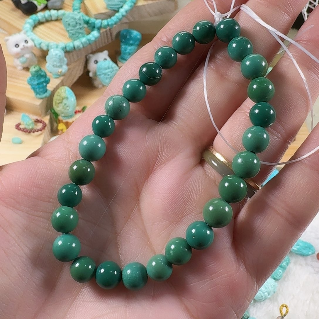 小***宝绿松石未镶嵌颈饰