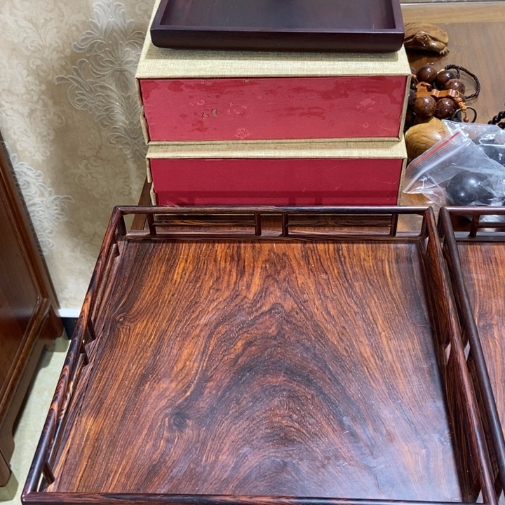 贡木红酸枝微凹黄檀茶盘一个