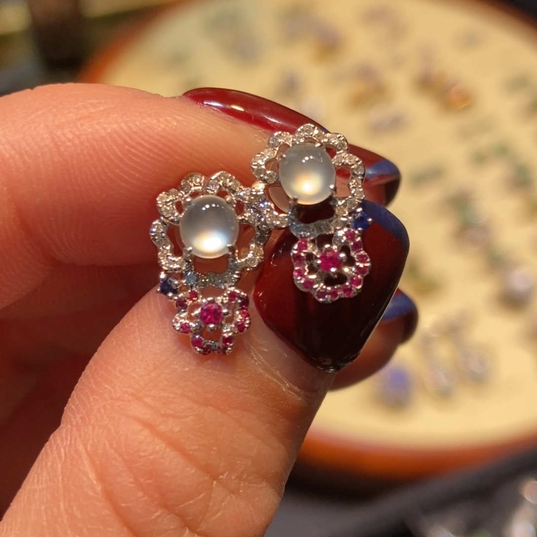 翡翠耳饰18K金镶嵌设计款