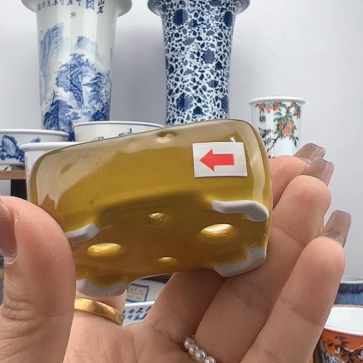 红陶じ****?手工盆………………