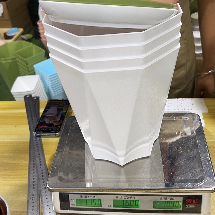 FC220口22高24白色带托4只