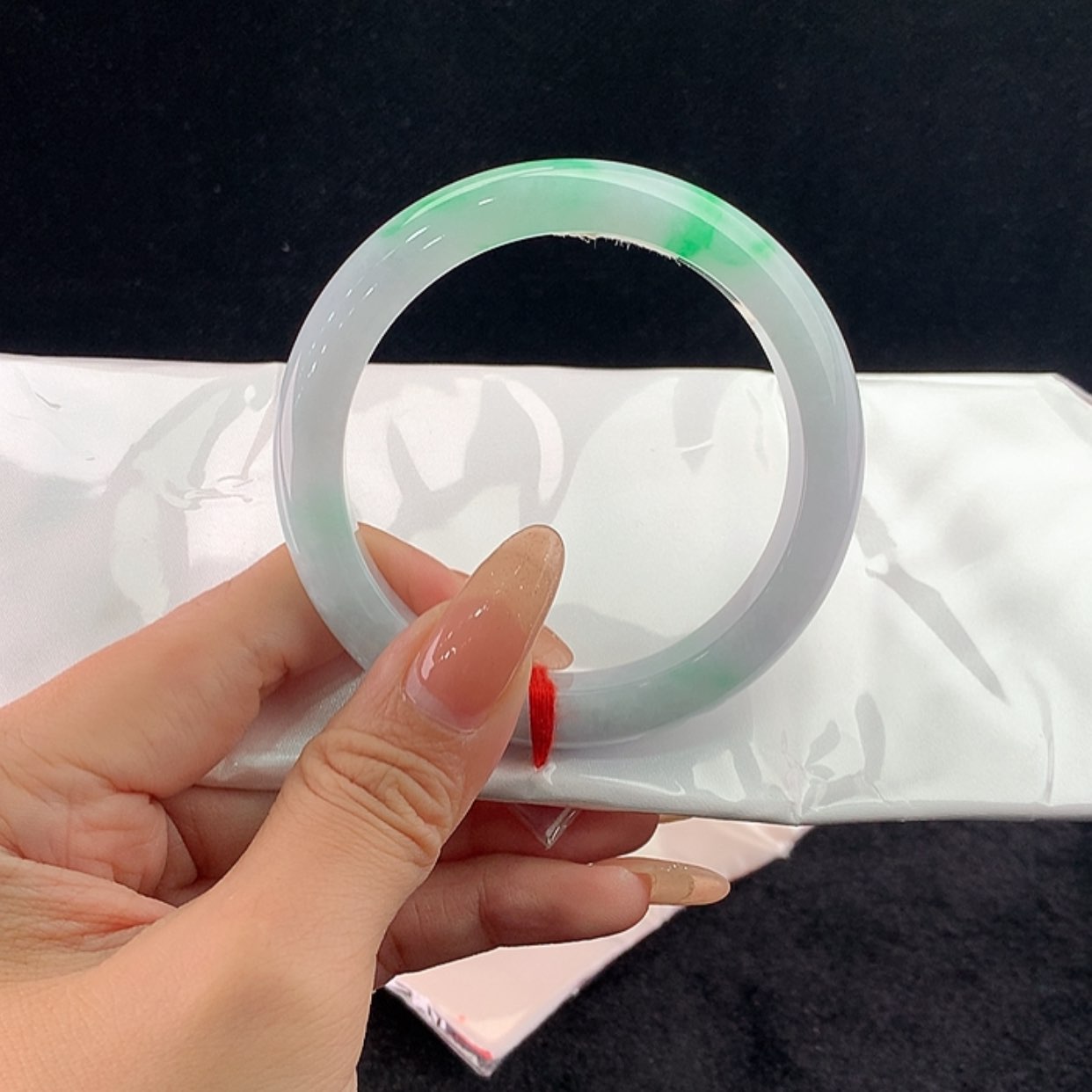 【闪购商品】未镶嵌手镯翡翠正59