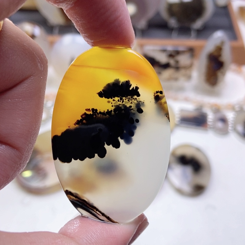 【闪购商品】玛瑙/玉髓颈饰未镶嵌