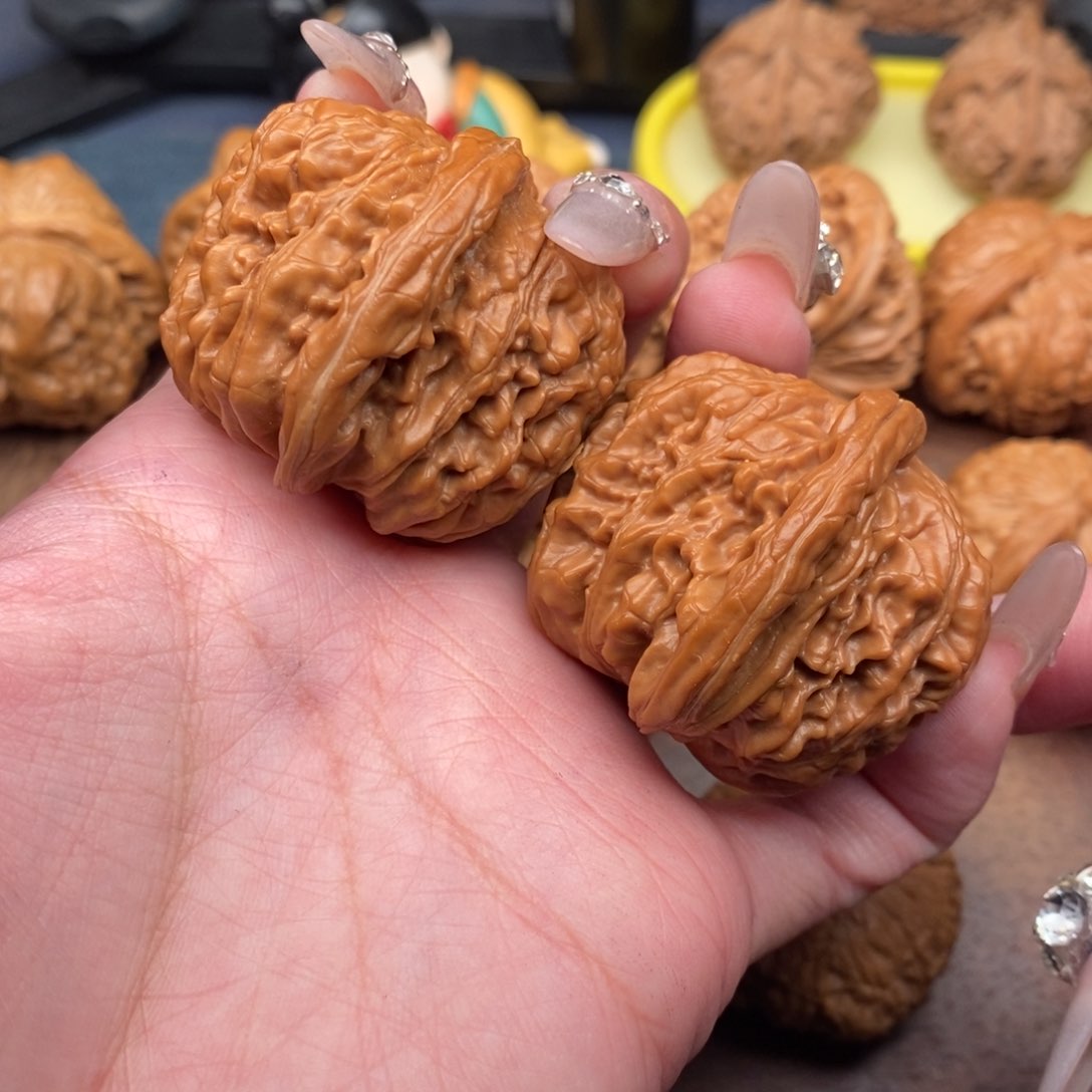 文玩核桃把件无**杯全品，平谷楼44