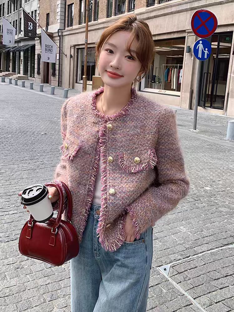 衣念染染❤️时尚粉色小香风短款外套