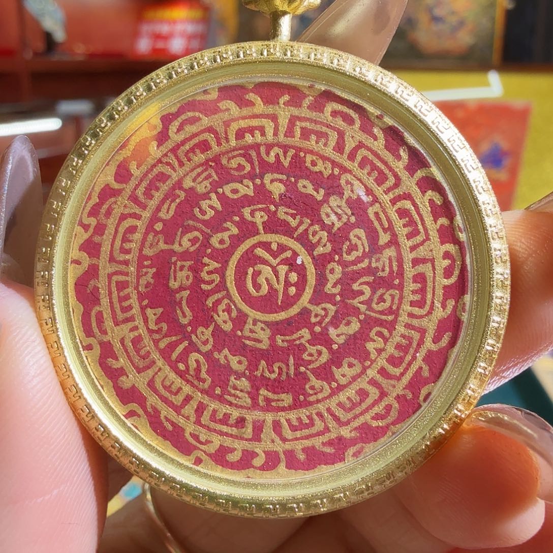 吊坠手绘六字真言唐卡