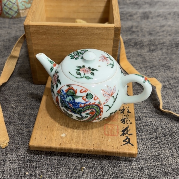 非常好看漂亮的物品 