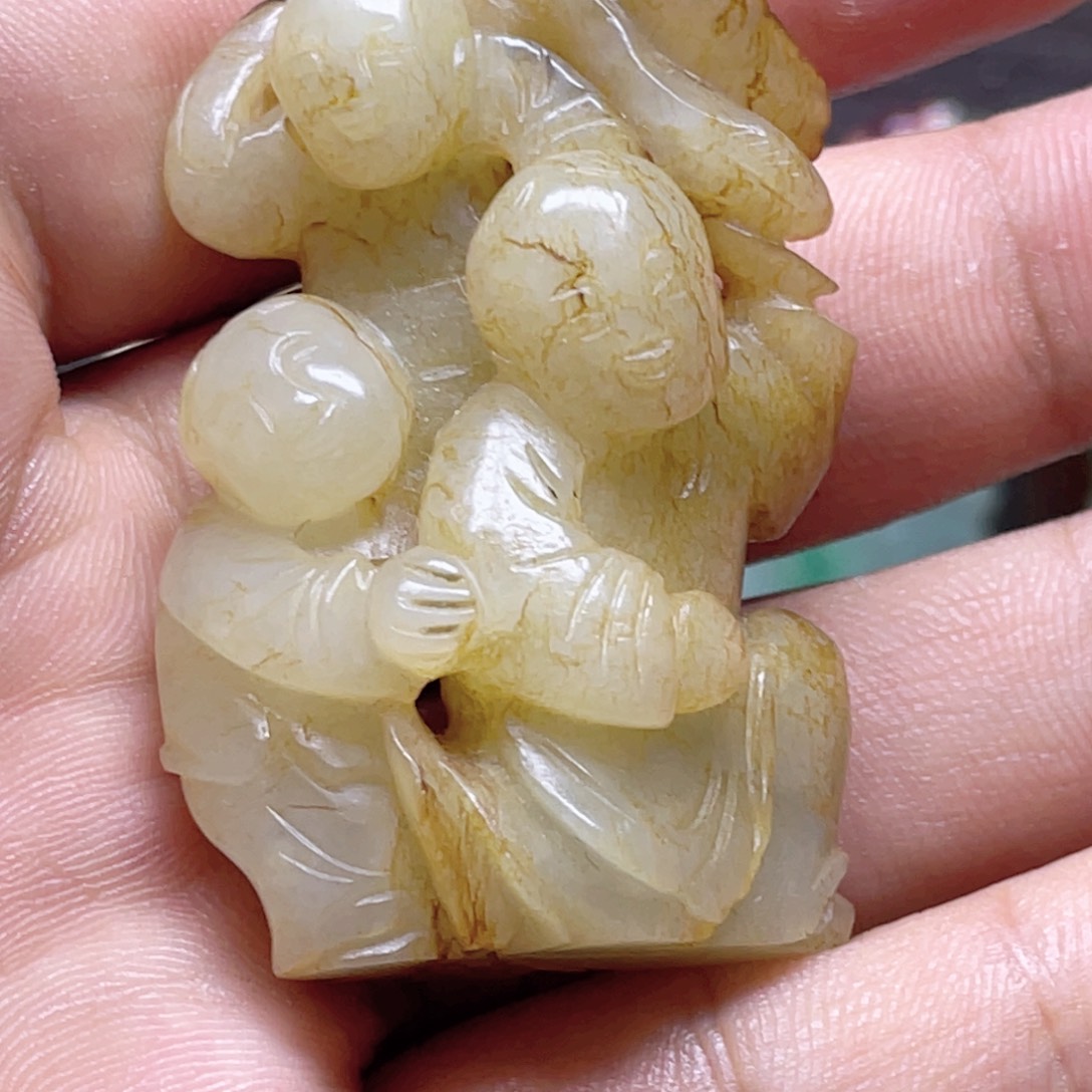 和田玉（糖玉）未镶嵌颈饰