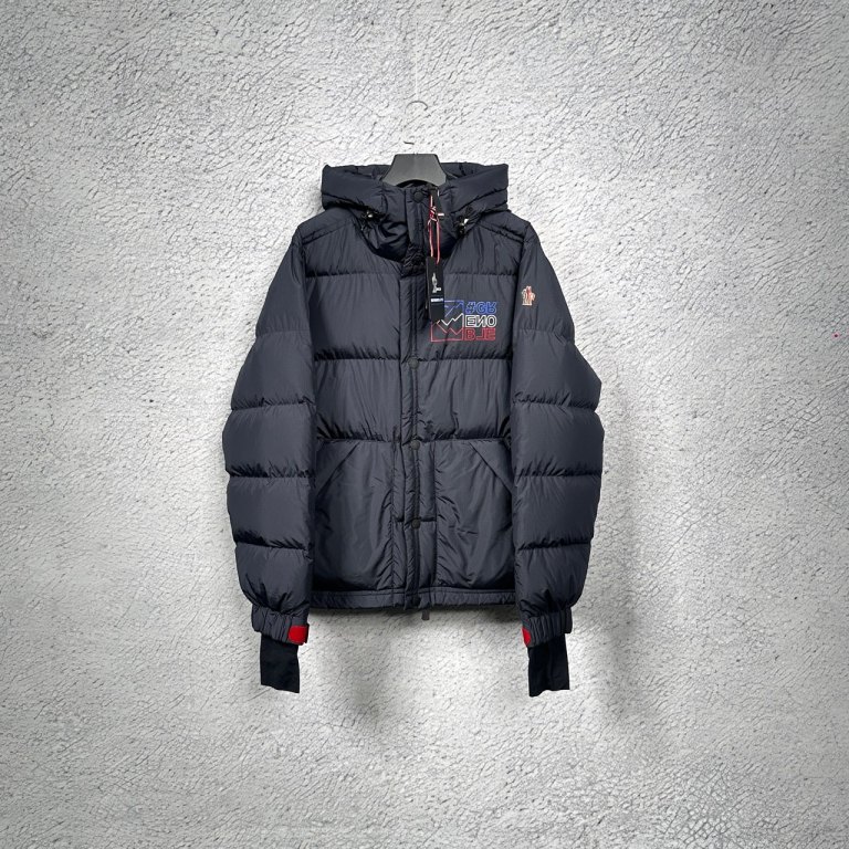  99 Moncler 蒙口/盟可睐 深蓝色高端黑标滑雪系列羽绒服/4码