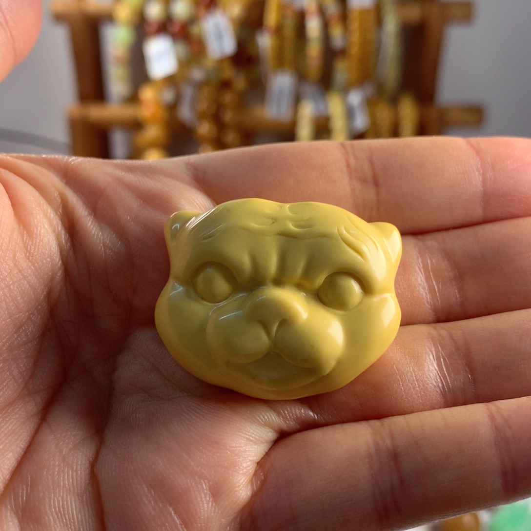 石英质玉未镶嵌配饰