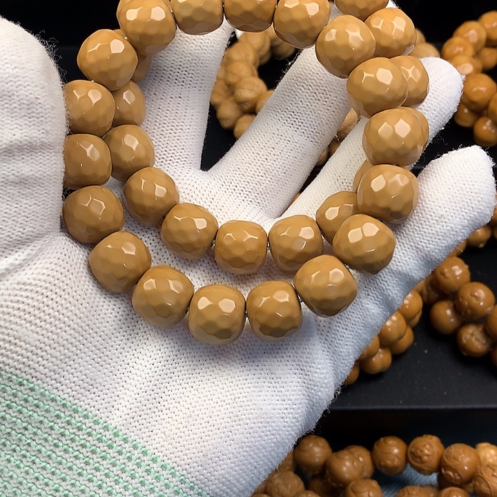 猴头核桃手串猴头