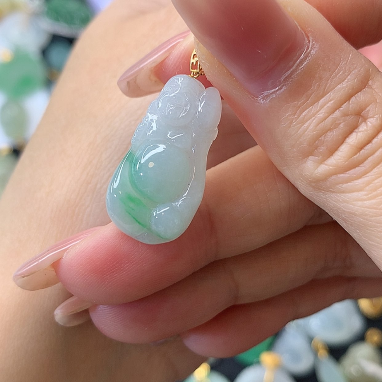 【闪购商品】翡翠吊坠(赠链)18K金镶嵌