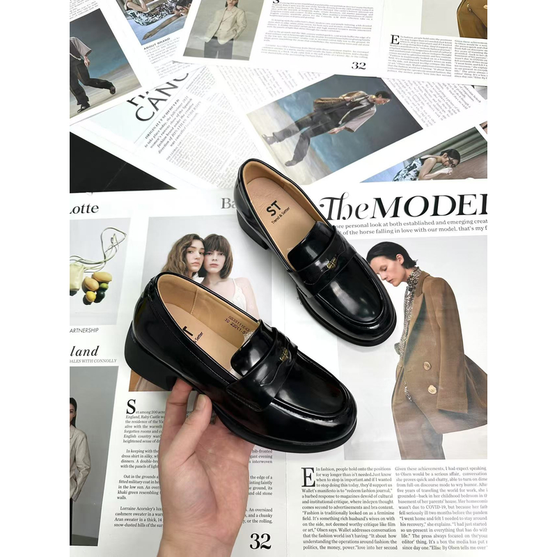 33111  【ST小金豆】新款时尚乐福女鞋