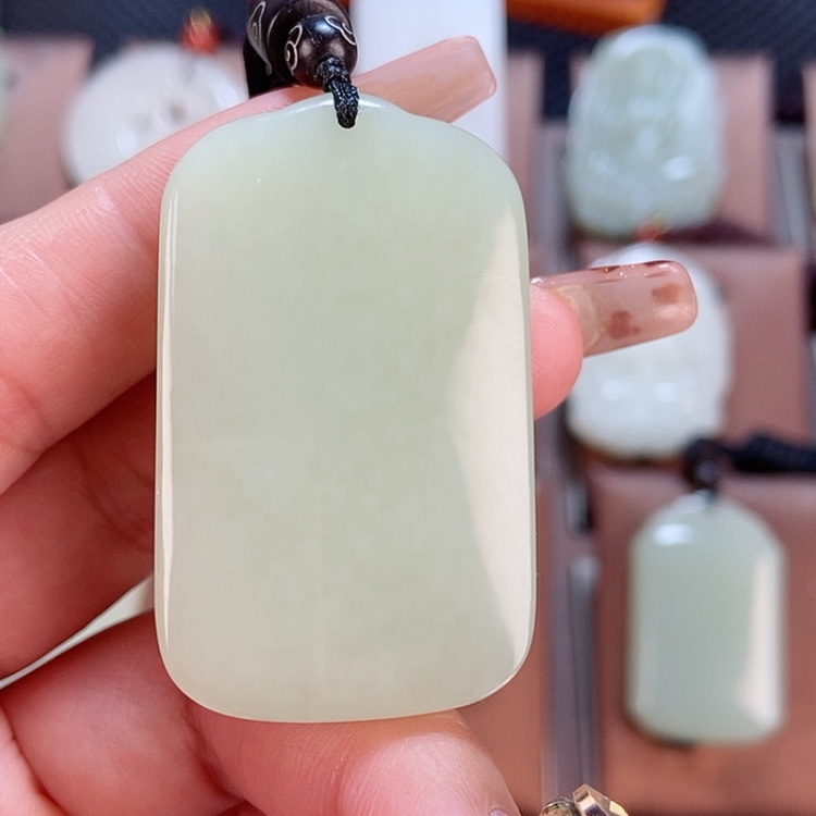 【闪购商品】和田玉颈饰未镶嵌