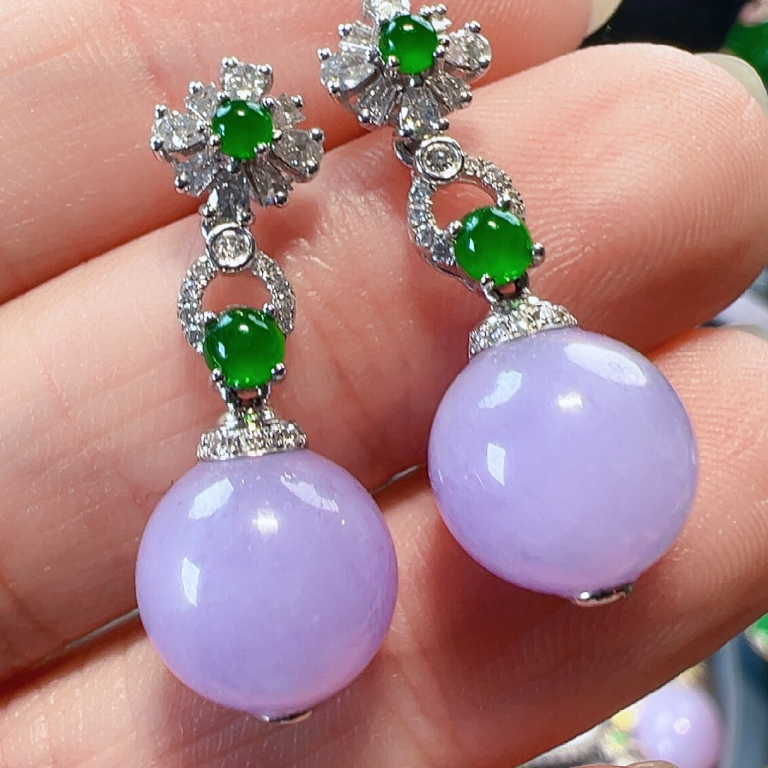 翡翠耳饰18K金镶嵌签收后24小时鉴赏期