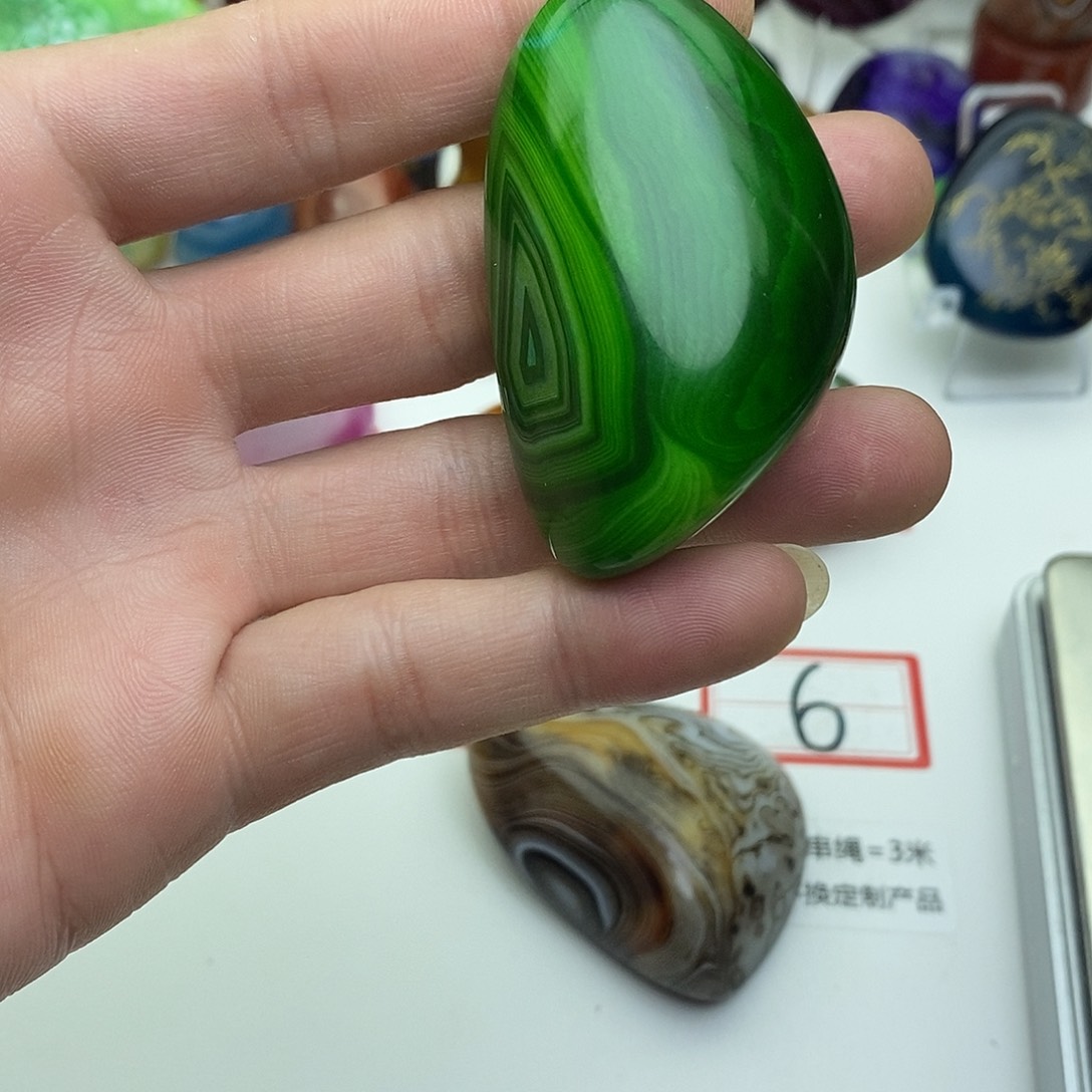 用***3玛瑙/玉髓未镶嵌珠宝奇石