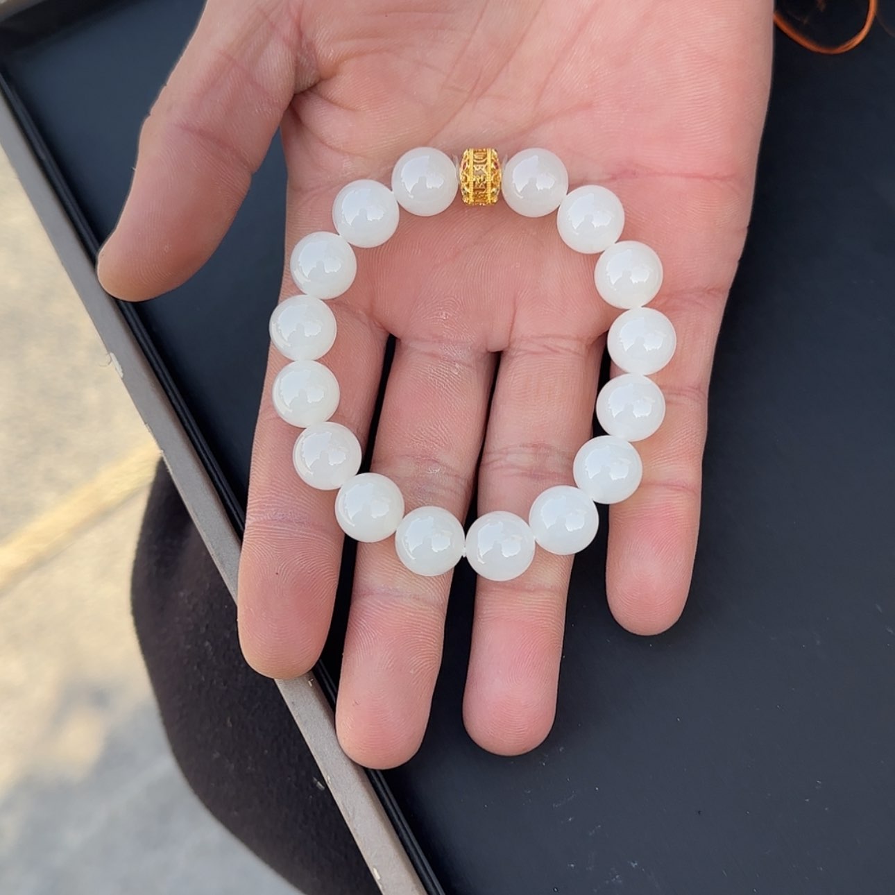 【闪购商品】和田玉手串18K金镶嵌白玉手串