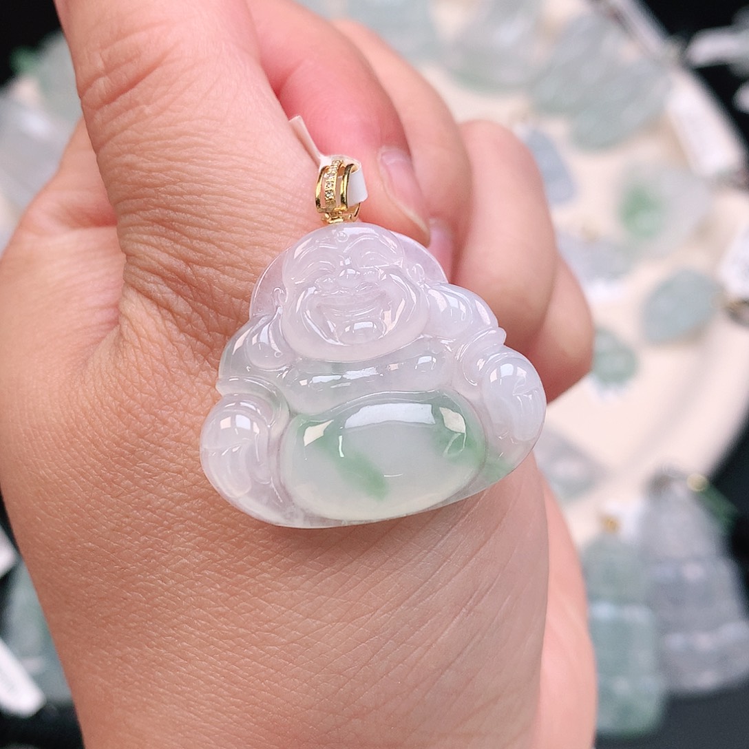 翡翠颈饰18K金镶嵌冰胶飘绿佛公