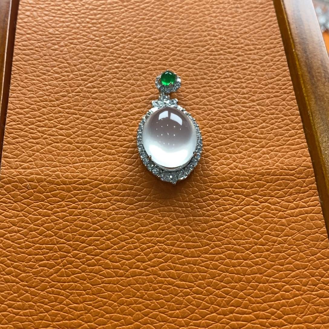 石英质玉吊坠(赠链)银S925镶嵌木*李