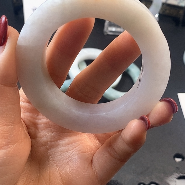 定制翡翠翡翠手镯未镶嵌ぃ****铛